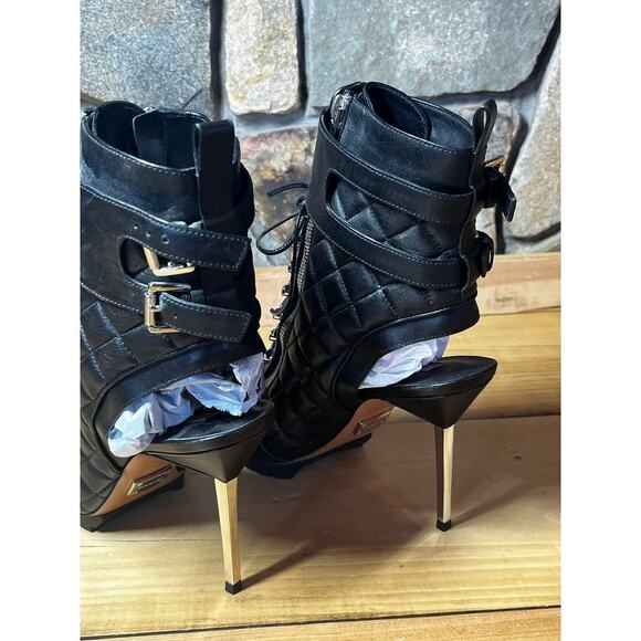 Michael Kors Women's Teagan Boot Heel. Quilted.Lace up shoe.Leather w/ box. Sz 8 - Picture 4 of 12